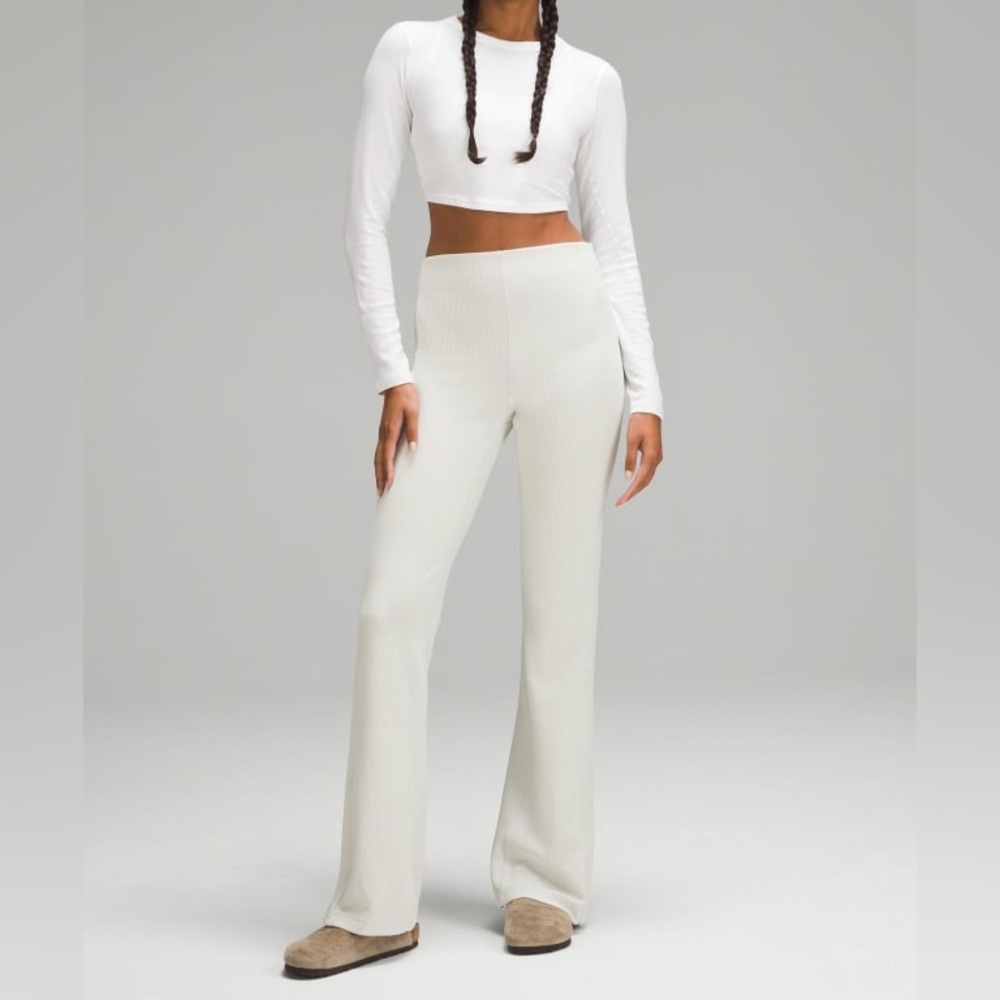 Lululemon Brushed Softstreme Rib Zip Flare Size 0